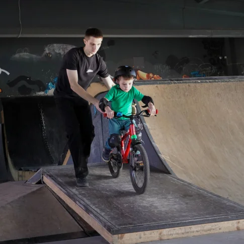 Абонемент в клуб любителей современных видов спорта