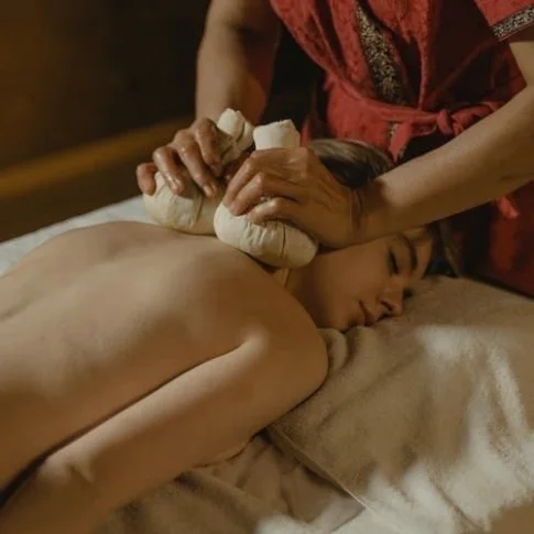 Фирменный массаж-коктейль Тай Вэй