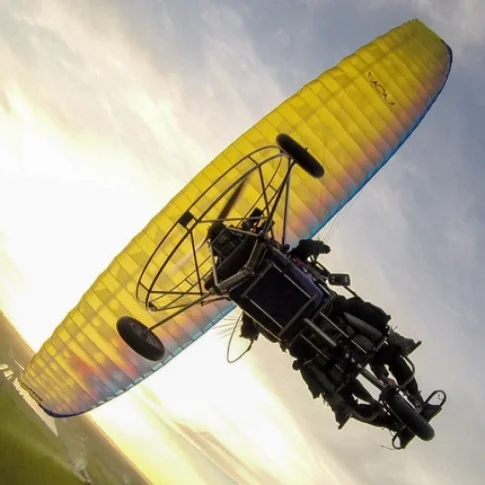 Синхронный полет на паратрайке для двоих