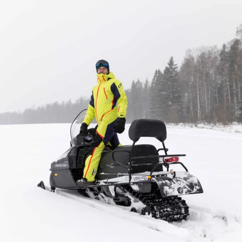 Самостоятельное катание на снегоходе без инструктора