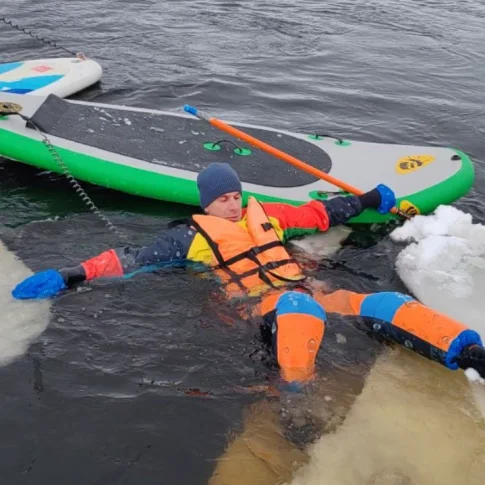 Ледяной-флоатинг с моторафтом