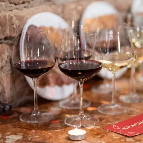 Общество пьяных искусствоведов