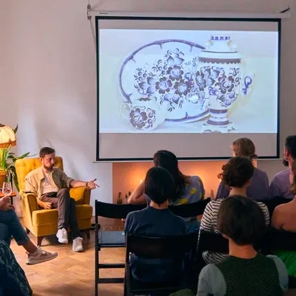 Общество пьяных искусствоведов