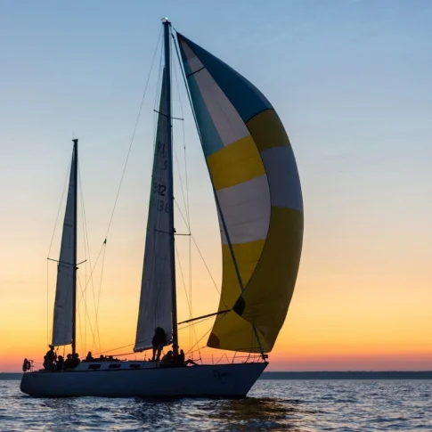 Депозитный сертификат на обучение капитанских курсах, прогулок или аренды яхт