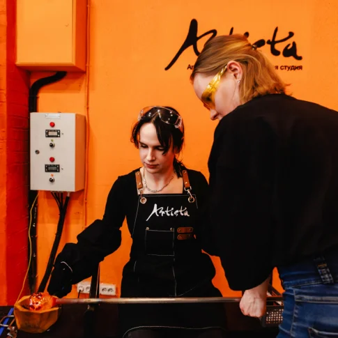 Стеклодувный мастер-класс. Стакан «Ледяная хрупкость»