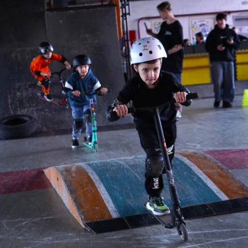 Абонемент в клуб любителей современных видов спорта